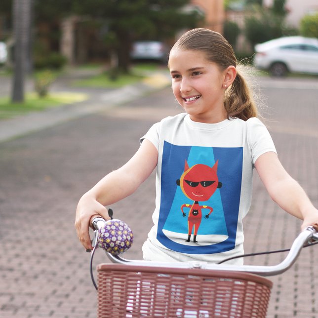 Djävulen superhjälte, brud och blå t shirt (Skapare uppladdad)