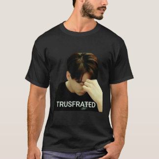 Djungkook är så TRUSFRATED!!! Fäst.png T Shirt
