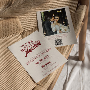 Djup Röd Retro Fet Unik QR-kod Foto Bröllop Inbjudningar