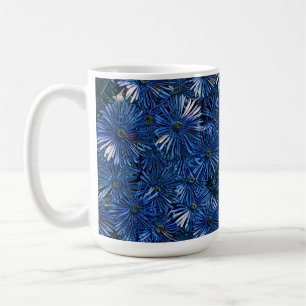 Djupblå stiliserade blommor Tekopp / Kaffe kopp