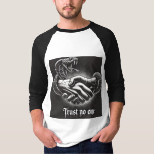 Djur Trust No One Grafisk T-Shirt