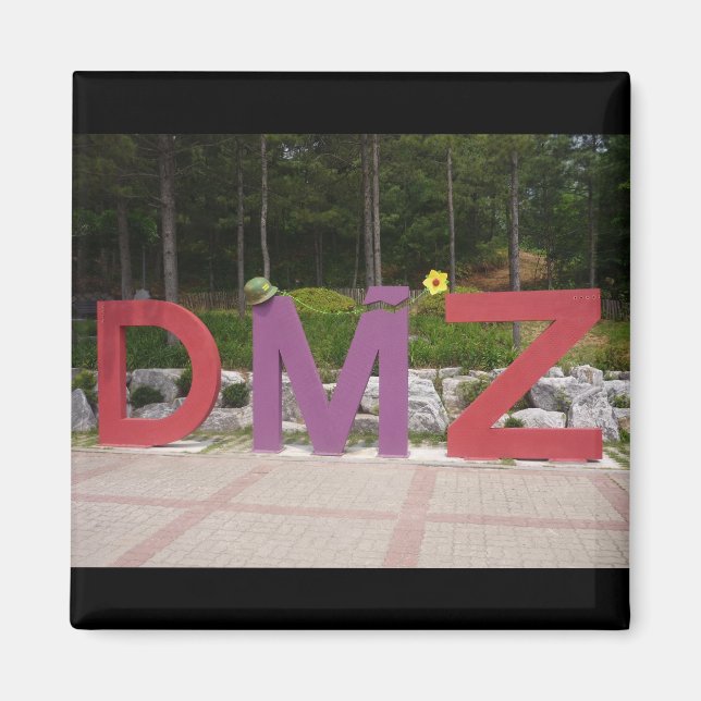 DMZ MAGNET (Framsidan)