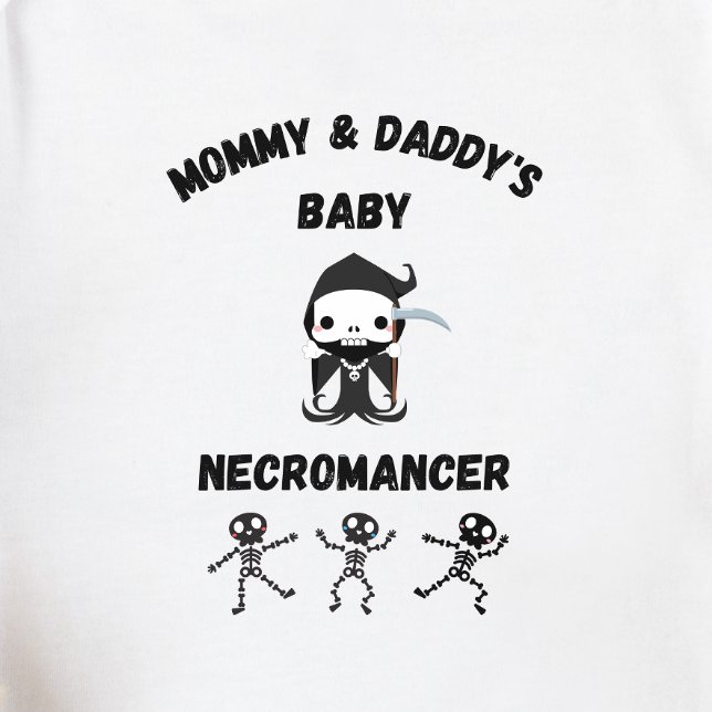 DnD Baby - baby necromancer T Shirt (Skapare uppladdad)