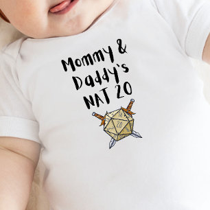 DnD Baby - Mamma & Pappor Nat 20 T Shirt