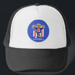 DO theTRUMP Trucker Hat, White and Black Keps<br><div class="desc">Be cool,  and simply keep the sun out of your eyes? Our custom hats are the perfect way to meet all these needs and more.</div>