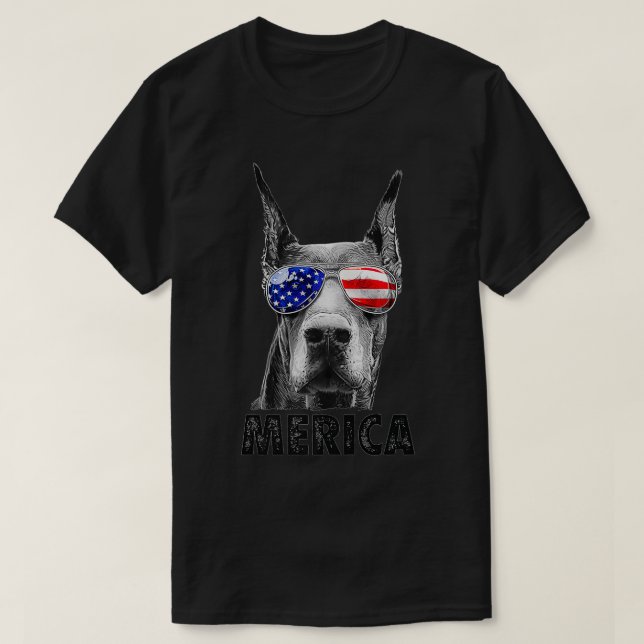 Doberman 4:e juli Merica Manar American Flagga Sun T Shirt (Design framsida)