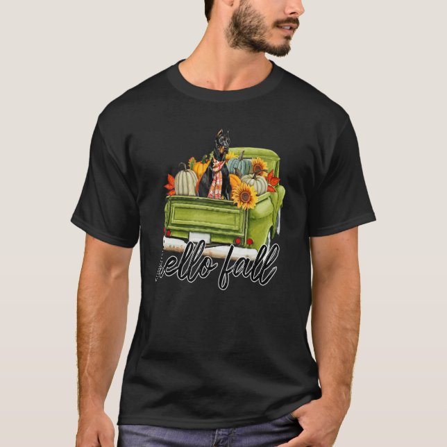 Doberman Hello Autumn Pumpkin Truck Fall Leaves Th T Shirt (Framsida)
