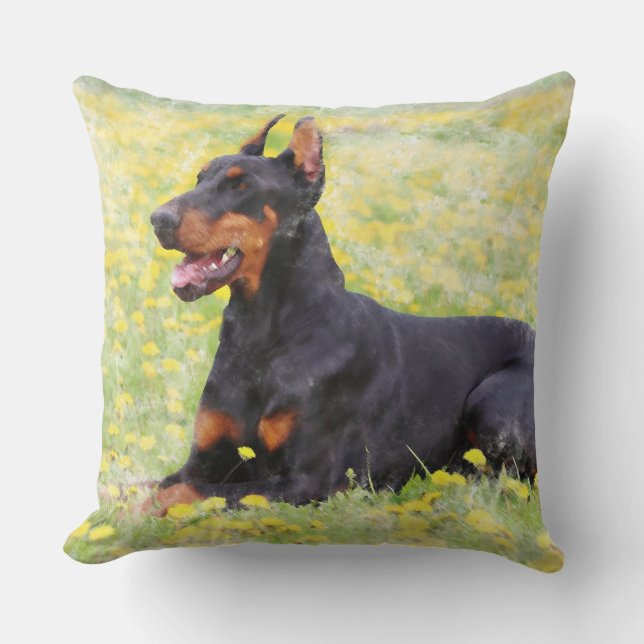 Doberman Hund sitta i trädgårdsmålning för vattenf Kudde (Framsida)