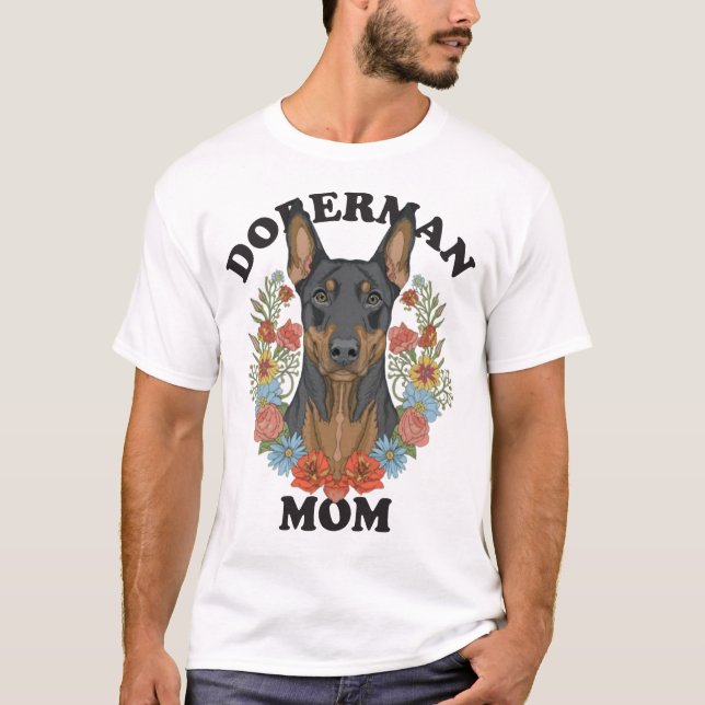 Doberman Mamma Alltid T Shirt (Framsida)