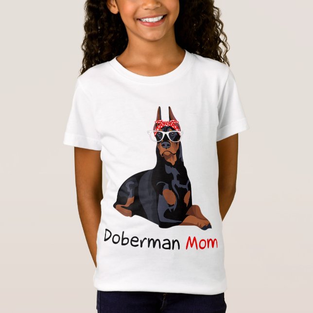 Doberman Mamma Hund Bandana Djurälskare Gift T Shirt (Framsida)