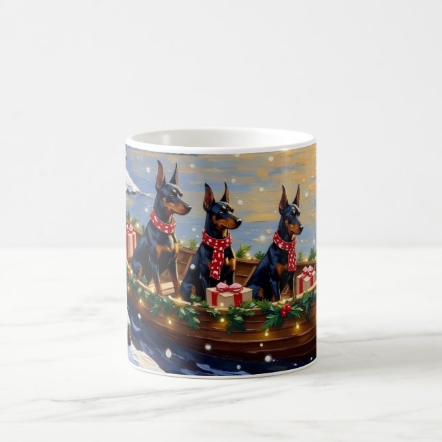 Doberman Pinscher Christmas Boat Holiday Kaffemugg (Center)