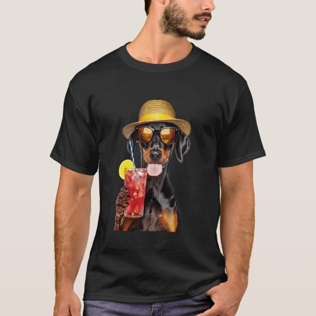 Doberman Pinscher Cocktail T Shirt (Framsida)
