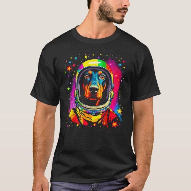 Doberman Pinscher Design T Shirt (Framsida)