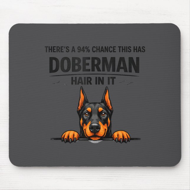 Doberman Pinscher Hundmamma Rullar Musmatta (Framsidan)