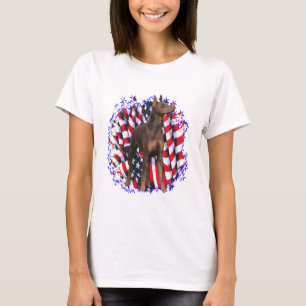 Doberman Pinscher (röd) Patriot Tee Shirt