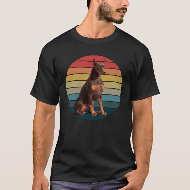 Doberman Pinscher Sunset T Shirt (Framsida)
