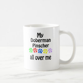 Doberman Pinscher Walks Design Kaffemugg