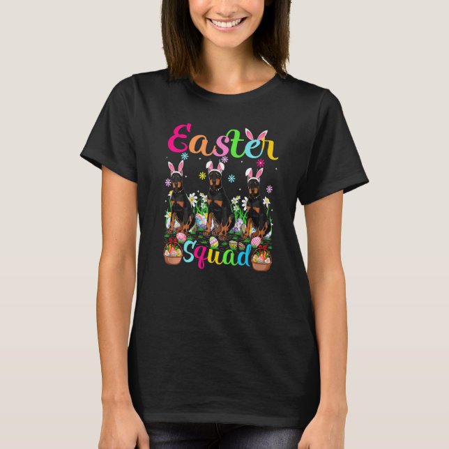 Dobermann Hund Kanin Öra Påsk Lag Dobermann Glad T Shirt (Framsida)