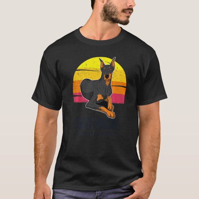 Dobermann Hundras  100 T Shirt (Framsida)