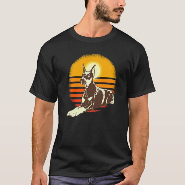 Dobermann Hundras 22 T Shirt (Framsida)