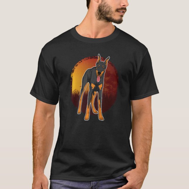 Dobermann Hundras 63 T Shirt (Framsida)
