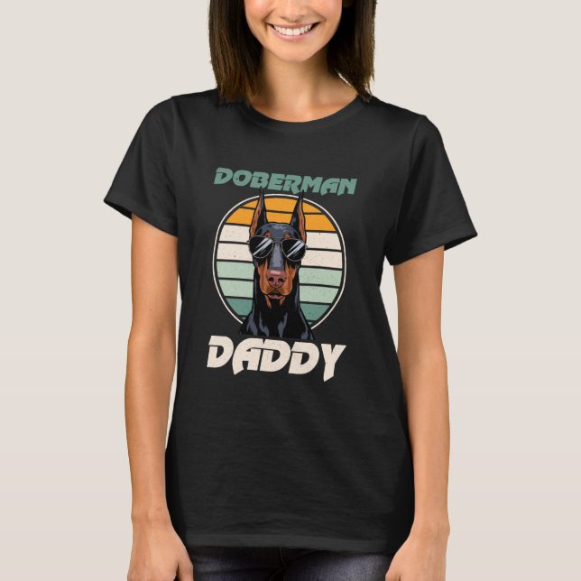 Dobermann Pinscher Hund T Shirt (Framsida)