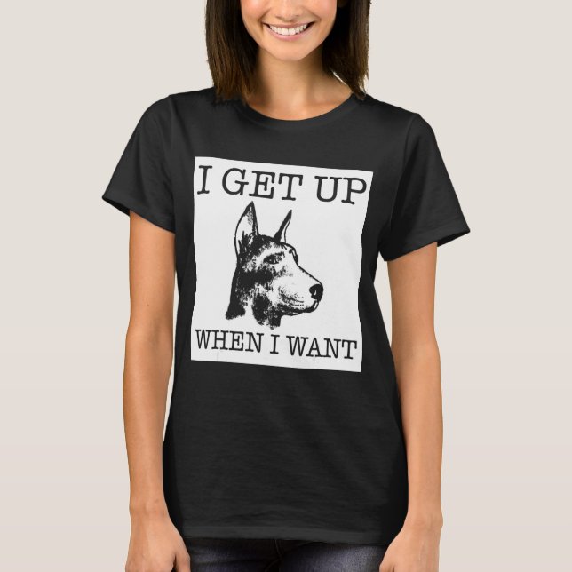 Dobermannpinscher hund t shirt (Framsida)