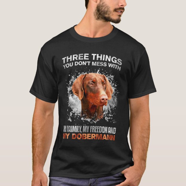 DobermanPinscher - Dobermann T Shirt (Framsida)