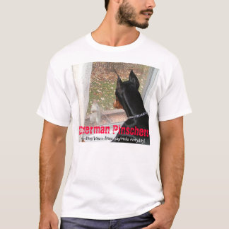 DobermanPinschers som skyddar hem från ekorrar T Shirt