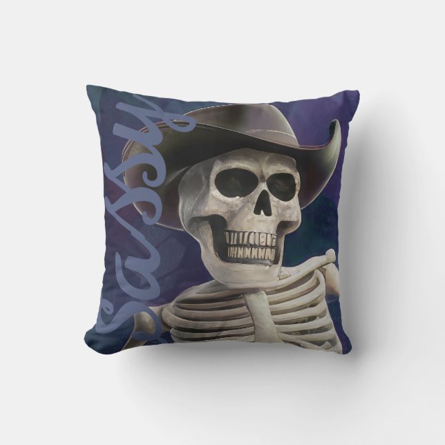 Doc Bones ÄR Sassy, Cowboy Skeleton! Kudde (Framsida)