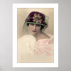 Docka kvinnohatt och stulna liggande poster