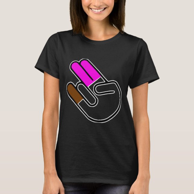 Dockaren två i Rosa ett i T Shirt (Framsida)