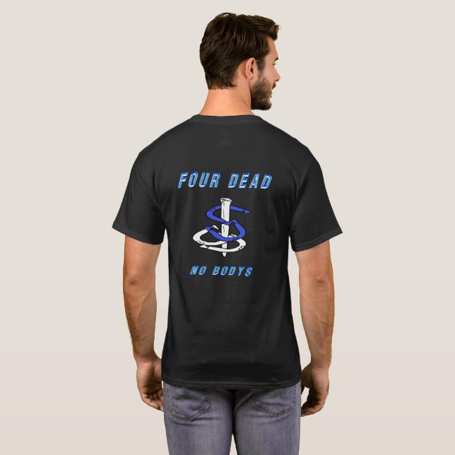 Död grundläggande mörk hästsko som fyra kastar T T-shirt (Hel baksida)