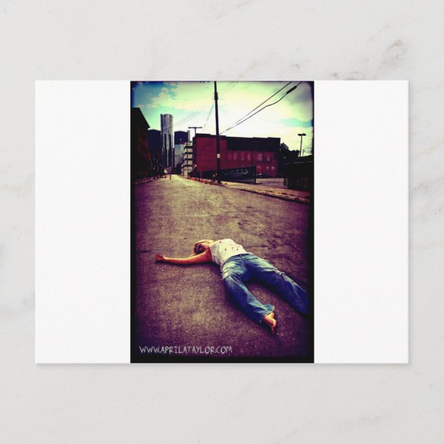 Död i staden av April A Taylor Vykort (Framsida)