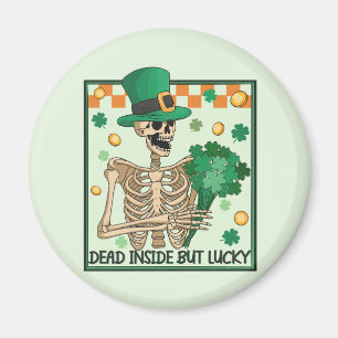 Död insida men Lucky St Patricks Magnet