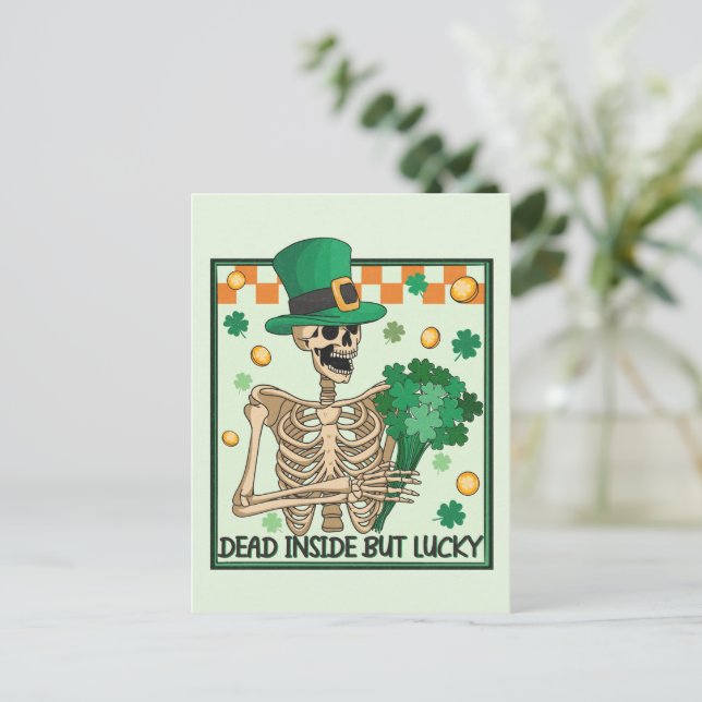 Död insida men Lucky St Patricks Vykort (Stående Fram)