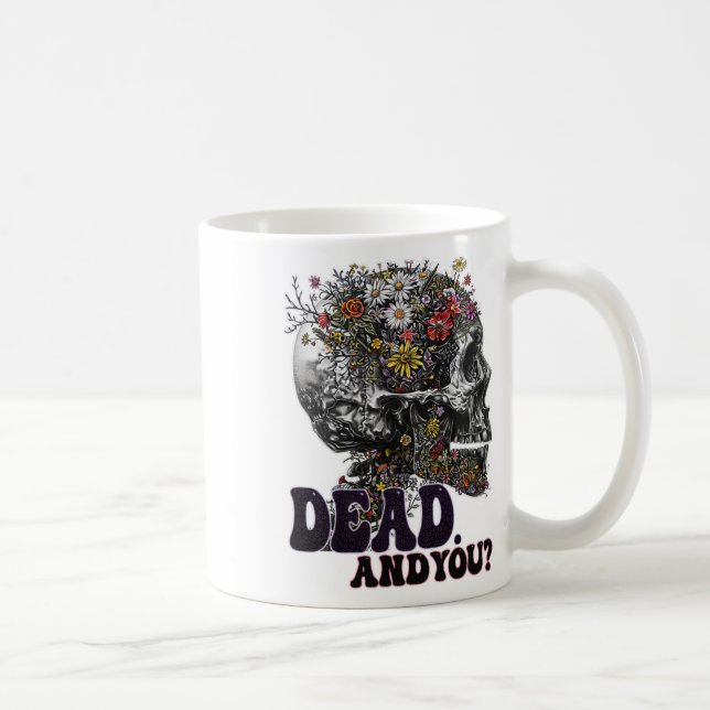 Död och du huggna huvudet på den konstiga hallowee kaffemugg (Höger)