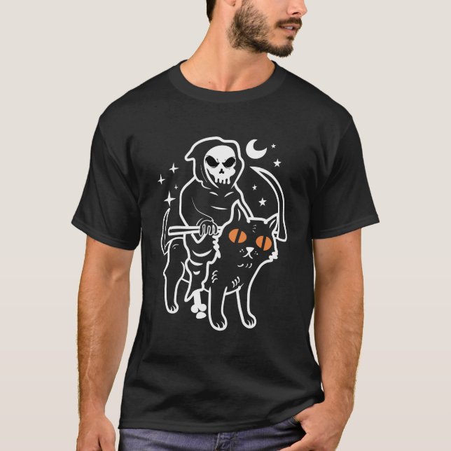 Döden, spöke  rider en svart katt  t shirt (Framsida)
