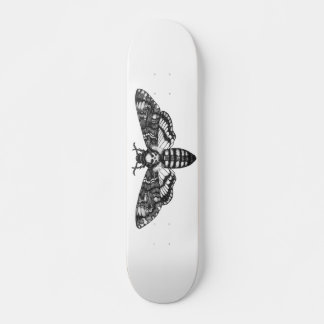 Dödens chef Hawkmoth Skateboard Goth Moth Skull