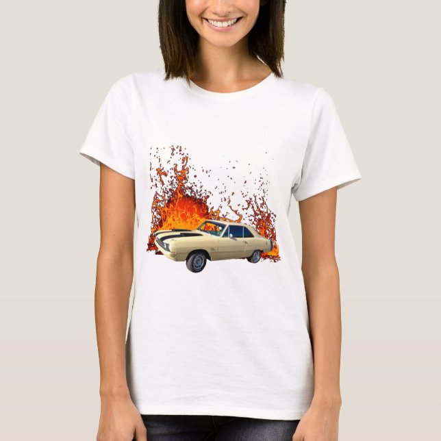 Dodge Dart Swinger 1972 T Shirt (Framsida)