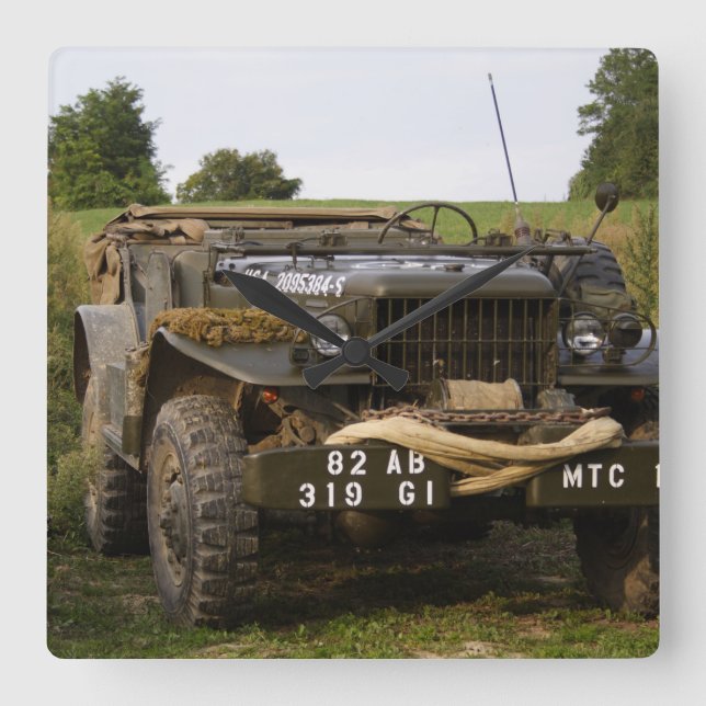 Dodge WC 57 Fyrkantig Klocka (Framsida)