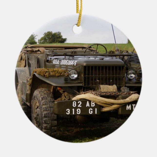 Dodge WC 57 Julgransprydnad Keramik (Framsidan)