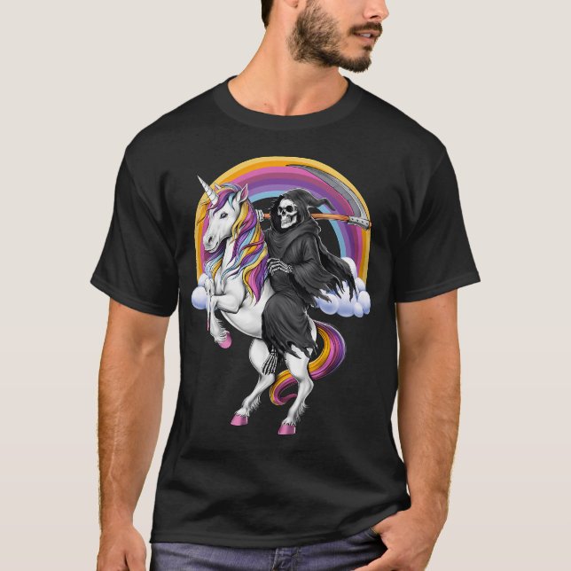 Dödgrävaren ridande enhörning t shirt (Framsida)