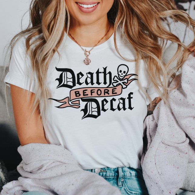 Dödsfall före deaf Skull-typografi Tee Shirt (Skapare uppladdad)