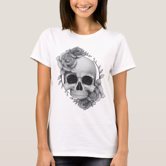 Dödskalle och rosor skiss t shirt (Framsida)