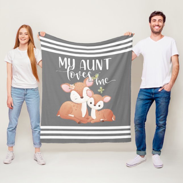 Doe och Fawn My Moster Kärlek me Fleecefilt (På plats)