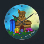 Doft i A-boxen, God jul Rund Klocka<br><div class="desc">Lucky Little Hund i Giftbox,  God jul! ~~~ Puppy in A Box ,  God jul ~ färgpenna teckning by Krisi ArtKSZP ~~ Store Category >>>> Hund - Hund >> Puppy in A Box God jul</div>