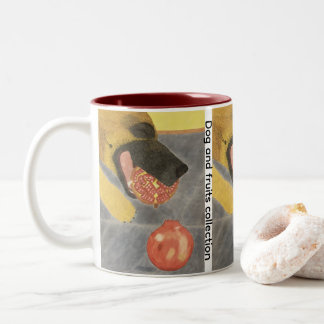 Dog and pomegranate Two-Tone coffee mug Två-Tonad Mugg