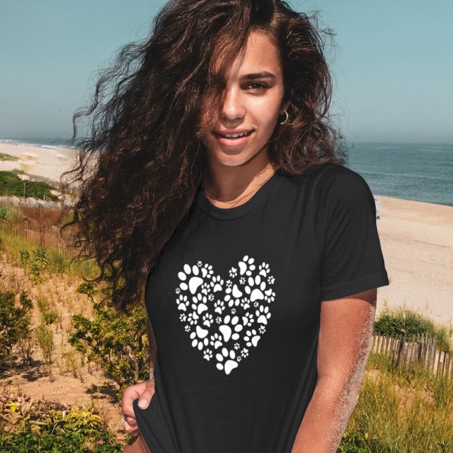 Dog Cat Paw Prints Heart Valentine's Day Love T Shirt (Skapare uppladdad)