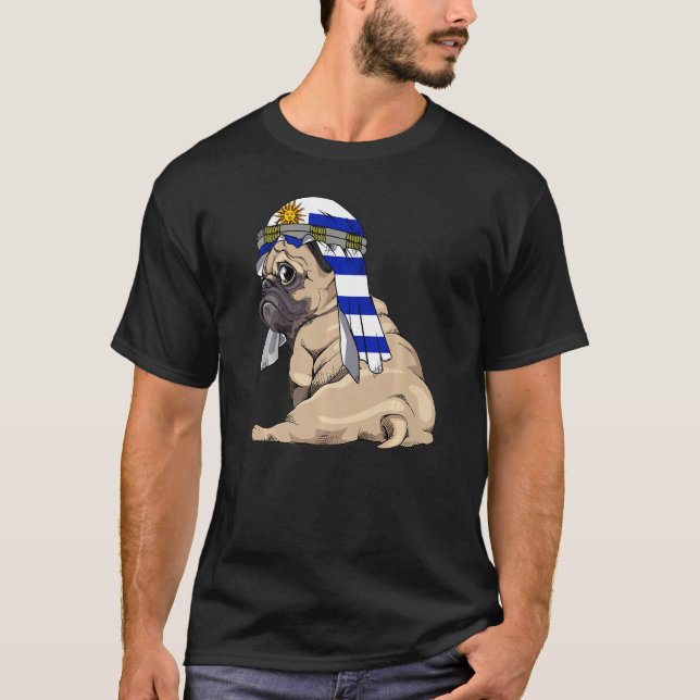 Dog  Cute Pug Retro Uruguay Flag Pride T Shirt (Framsida)